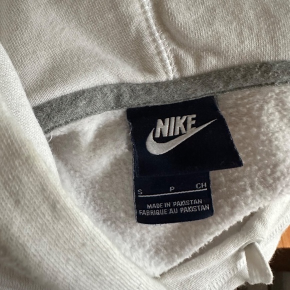White Nike Slim Fit Hoodie Size S - Picture 3 of 3